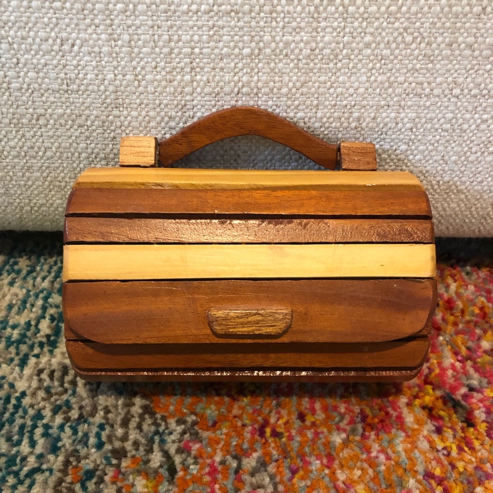 VTG 70s Boho wooden box mini bag handle crossbody